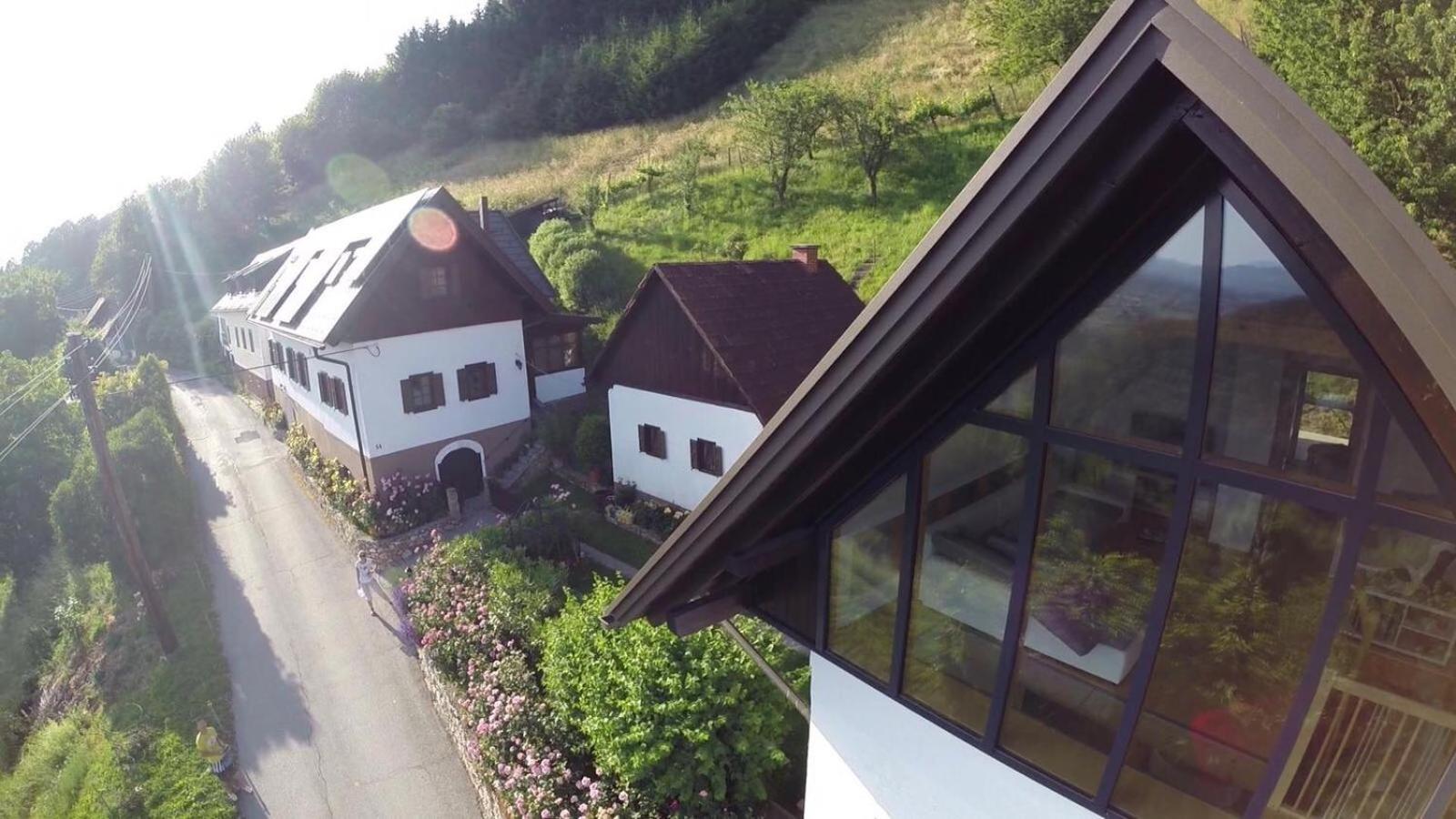 Winzerhaus Roemerstrasse Китцекк-им-Заузаль Экстерьер фото